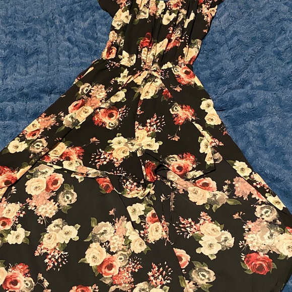Black floral romper with long split skirt over lay - Picture 1 of 2